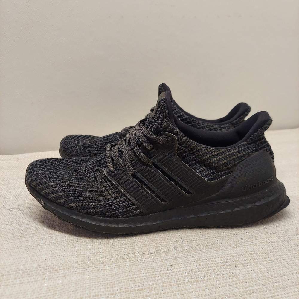 Adidas Ultraboost 4.0 Triple Black Mens Running Shoes BB6171 Size 11 Sneaker
